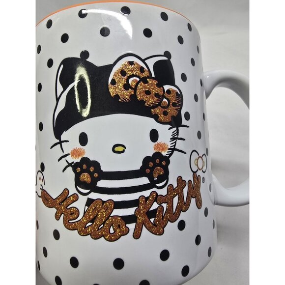 Hello Kitty Halloween Mug 20oz Multicolor- Some Flaws To Image- See Info - Picture 6 of 7